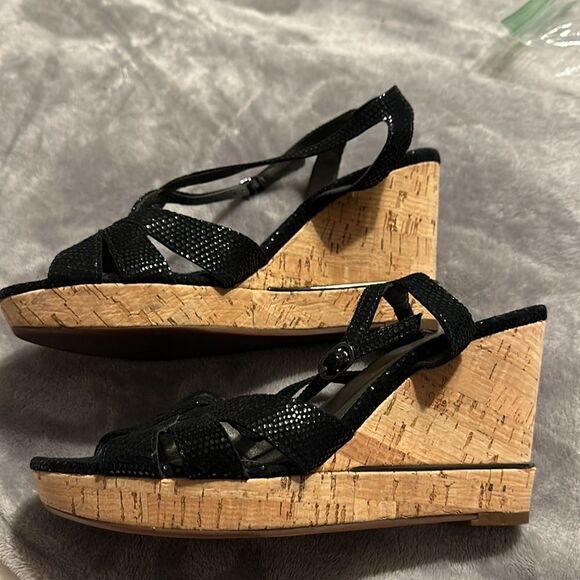 VERO Sparkle Wedge Sandal - Picture 2 of 5